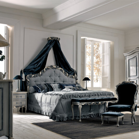 High End Italian Rose and Ribbon Button Upholstered Bed High End Italian Rose and Ribbon Button Upholstered Bed