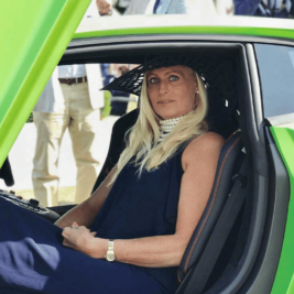 Salon Privé 2018, Juliette in a green supercar