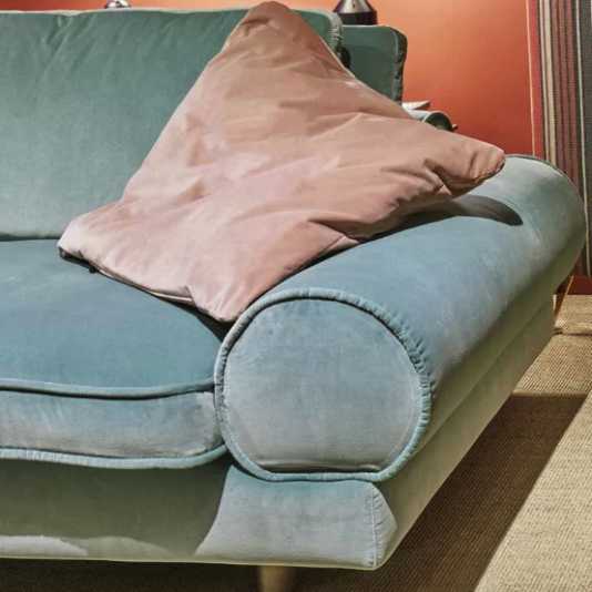 whats-new-in-luxury-furniture-feature-aqua-velvet-retro-sofa
