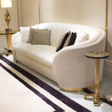 3 Seater High End Modern Designer Italian Sofa 3 Seater High End Modern Designer Italian Sofa