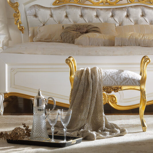 Captivating Small Italian Gold Leaf Bench