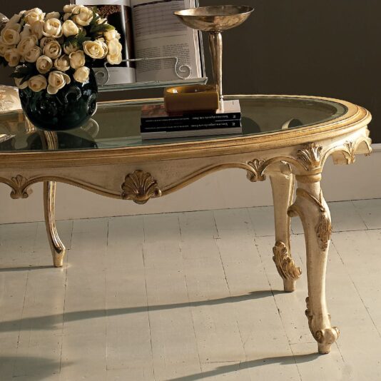 Classic Designer Italian Oval Glass Coffee Table Classic Designer Italian Oval Glass Coffee Table
