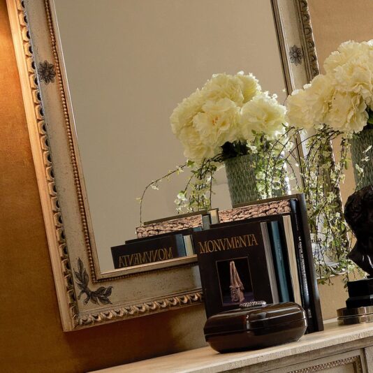 Classic Designer Louis Reproduction Italian Wall Mirror