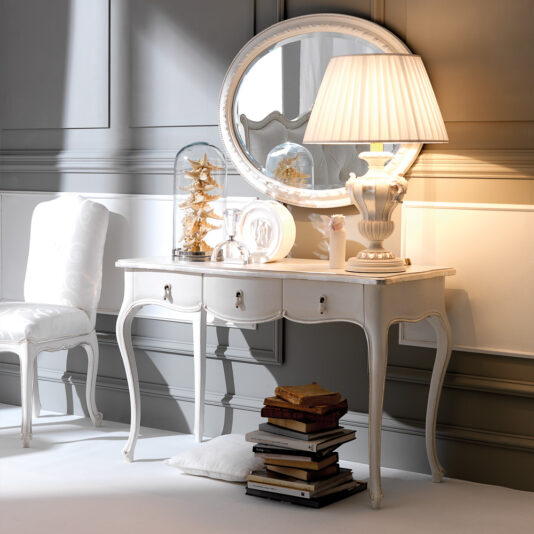 Classic Italian 3 Drawer Console Table Classic Italian 3 Drawer Console Table and Mirror Set