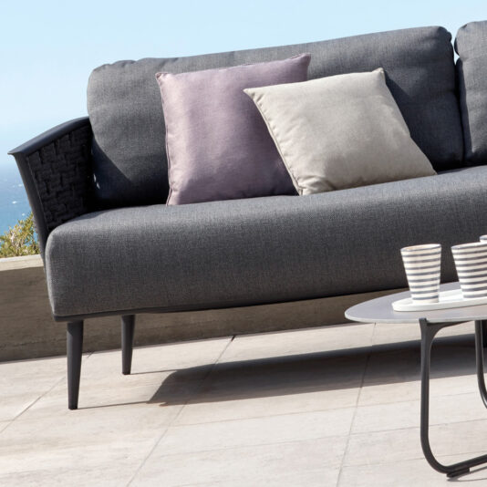 Contemporary Designer Woven Rope Outdoor Garden Sofa Contemporary Designer Woven Rope Outdoor Garden Sofa