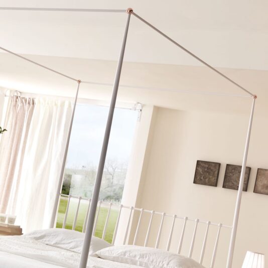 Contemporary Italian Designer Four Poster Bed Contemporary Italian Designer Four Poster Bed