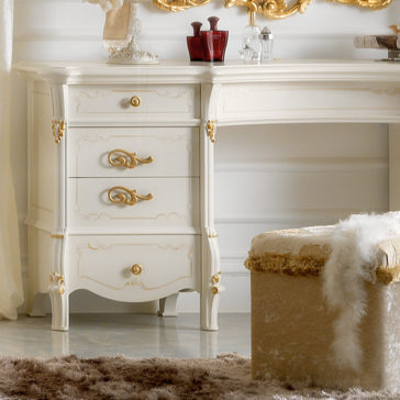 Designer Ivory and Gold Leaf Dressing Table And Mirror Set Delightful Ivory and Gold Leaf Dressing Table And Mirror Set