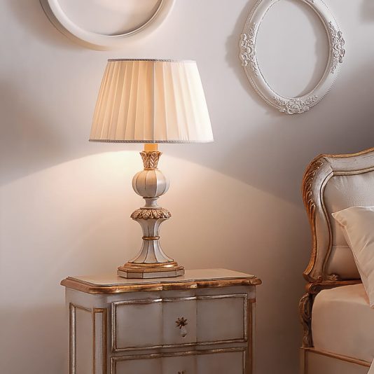 Designer Italian Reproduction Gold Leaves Table Lamp