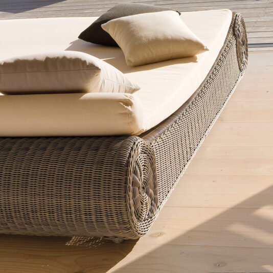 Designer Wicker Contemporary Double Sun Lounger