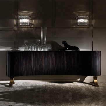 Luxury Italian Ebony Veneered Buffet Luxury Italian Ebony Veneered Buffet