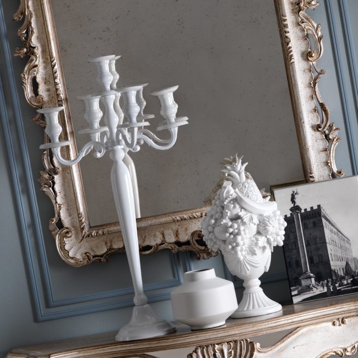Elegant Baroque Reproduction Italian Designer Console And Mirror