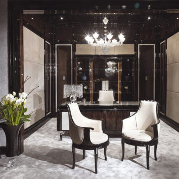 Exclusive Designer Italian High Gloss Lacquered Leather Chair Exclusive Designer Italian High Gloss Lacquered Leather Chair
