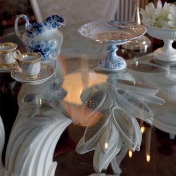 Exclusive Italian Pedestal Round Glass Dining Table Exclusive Italian Pedestal Round Glass Dining Table Set