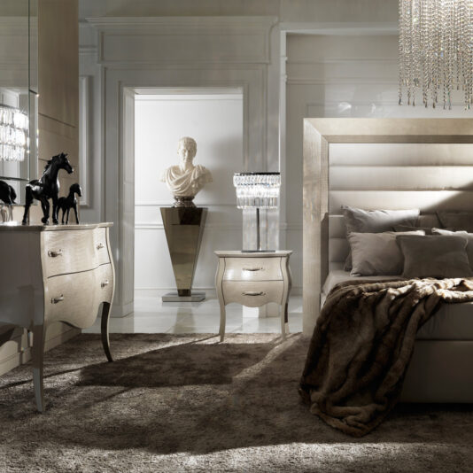 Glass Graduated Ornamental Pedestal