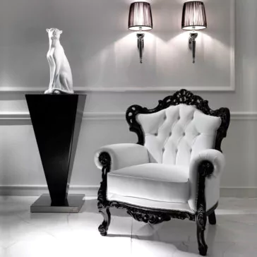 Graduated Ornamental Pedestal