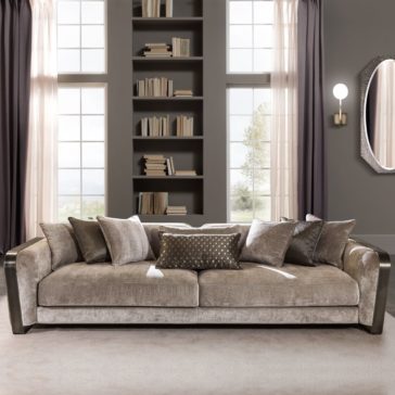 High End Contemporary Italian Designer Quilted Leather Sofa High End Contemporary Italian Designer Quilted Leather Sofa
