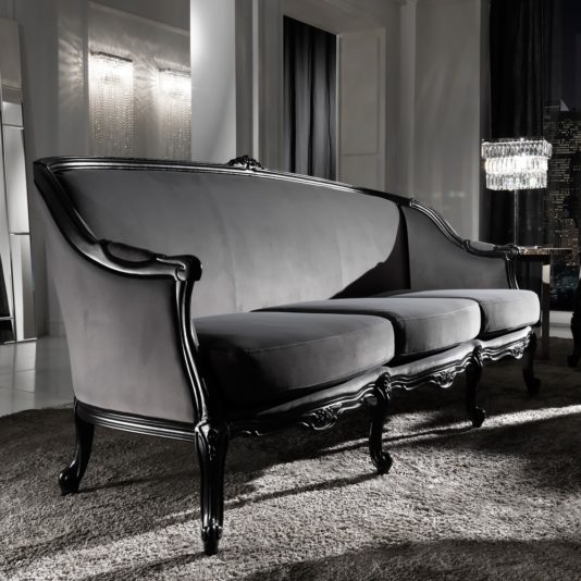 High End Designer Classic Louis 3 Seater Sofa