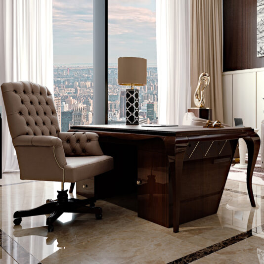 High End Designer Lacquered Writing Desk High End Designer Lacquered Writing Desk