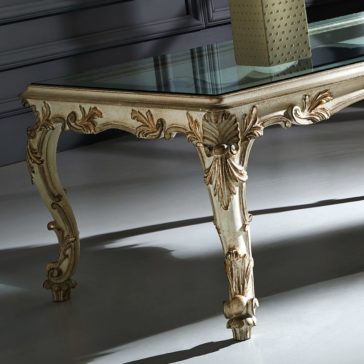 Italian Designer High End Glass Coffee Table Italian Designer High End Glass Coffee Table