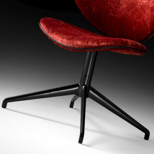 High End Designer Retro Swivel Chair High End Italian Designer Retro Swivel Chair