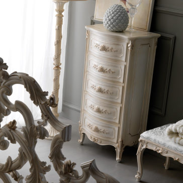 High End Italian Designer Tall Boy Chest of Drawers High End Italian Designer Tall Boy Chest of Drawers