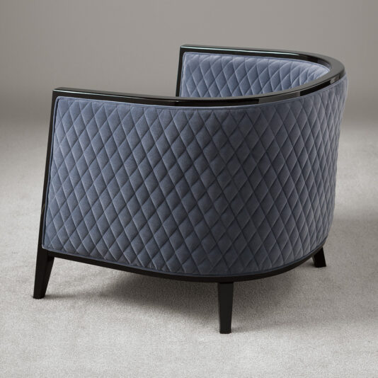 High End Italian Designer Quilted Velvet Tub Chair High End Italian Designer Quilted Velvet Tub Chair