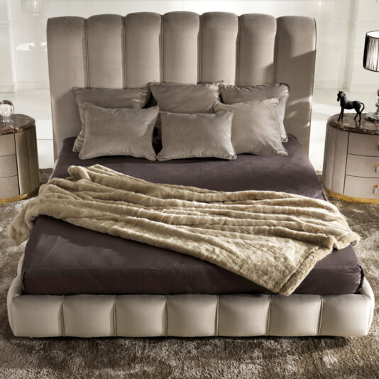 High End Italian Padded Nubuck Leather Bed High End Italian Padded Nubuck Leather Bed