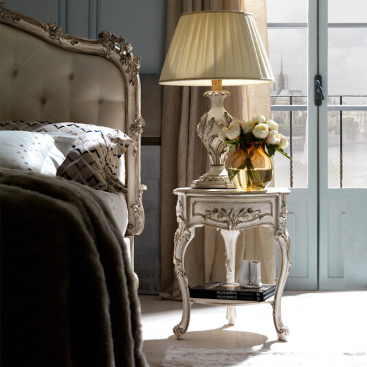 High End Italian Small Round Bedside Table High End Italian Small Round Bedside Table