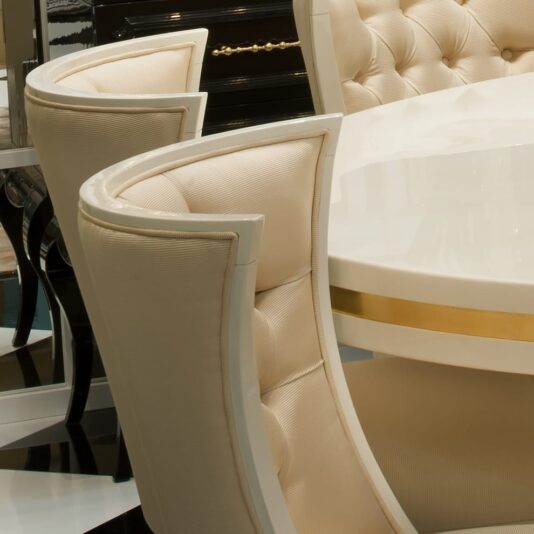 High End Modern Ivory Lacquered Round Dining Table Set