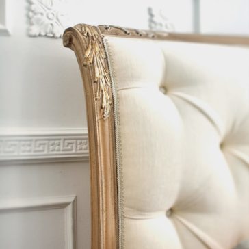 High End Oak Button Upholstered Italian Bed High End Oak Button Upholstered Italian Bed