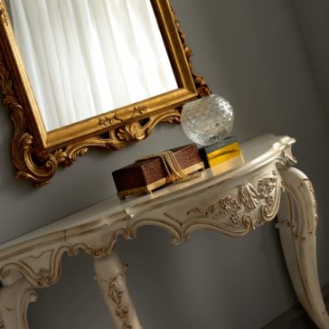 High End Ornate Classic Italian Designer Console And Mirror Set High End Ornate Classic Italian Designer Console And Mirror Set