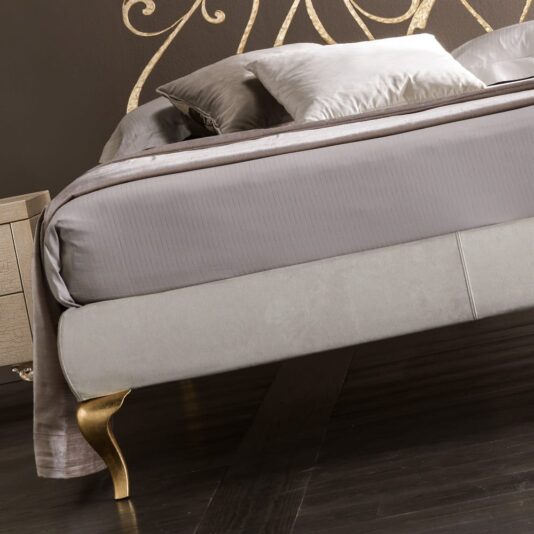 High End Ornate Italian Gold Leaf Designer Wrought Iron Bed High End Ornate Italian Gold Leaf Designer Wrought Iron Bed