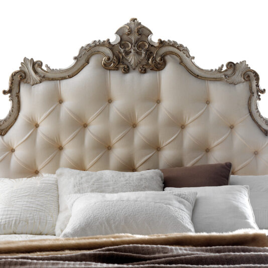 High End Rococo Reproduction Button Upholstered Bed High End Rococo Reproduction Button Upholstered Bed