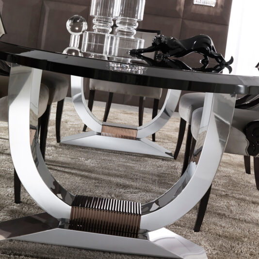 Italian Black Lacquered Chrome Oval Dining Set Italian Black Lacquered Chrome Dining Set