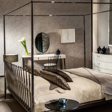 Italian Designer Contemporary Four Poster Bed Italian Designer Contemporary Four Poster Bed