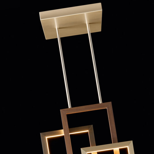 Italian Designer Geometric Modern Vertical Chandelier Italian Designer Geometric Modern Vertical Chandelier