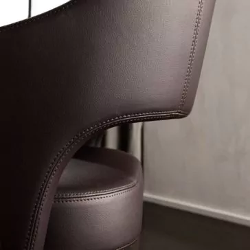 Italian Designer Leather Armchair Italian Designer Leather Armchair