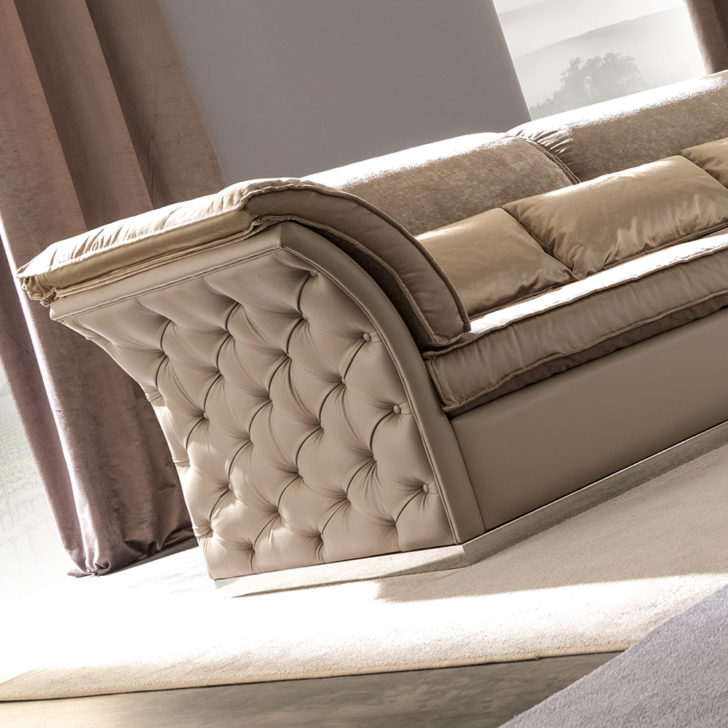 Italian Designer Leather Button Upholstered Sofa