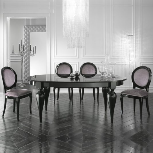 Italian Designer Oval Extendable Black Lacquered Dining Set