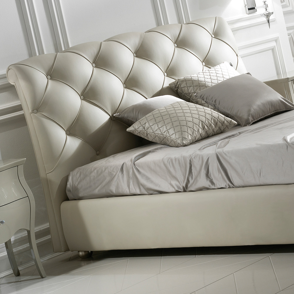 Italian High End Leather Button Upholstered Bed