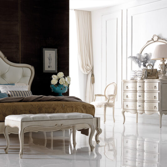 Italian Ornate Chest of Drawers and Mirror Set Italian Ornate Chest of Drawers and Mirror Set