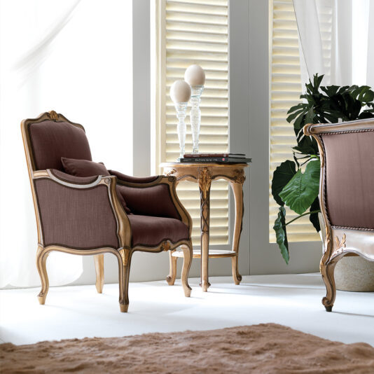 Italian Venetian Upholstered Designer Armchair Italian Venetian Upholstered Designer Armchair