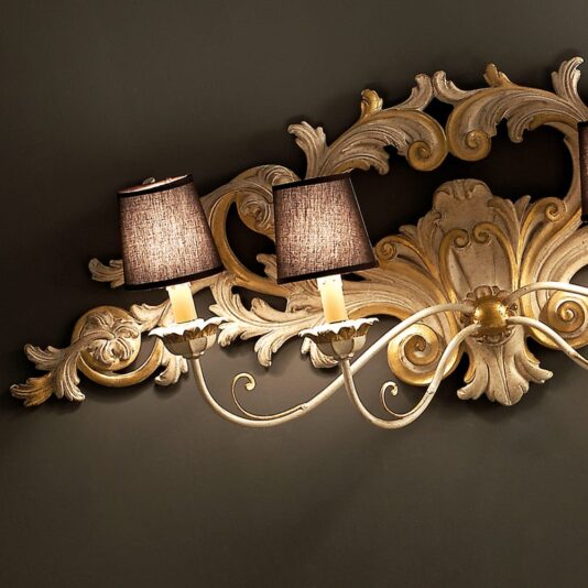 Large Ornate Italian Classic Designer Wall Light Large Ornate Italian Classic Designer Wall Light
