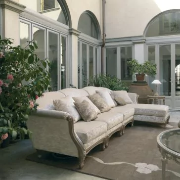 Luxurious Designer Italian Modular Sofa Luxurious Designer Italian Modular Sofa