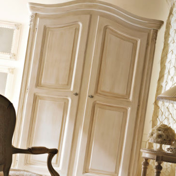 Luxurious Italian 2 Door Wardrobe Luxurious Italian 2 Door Wardrobe