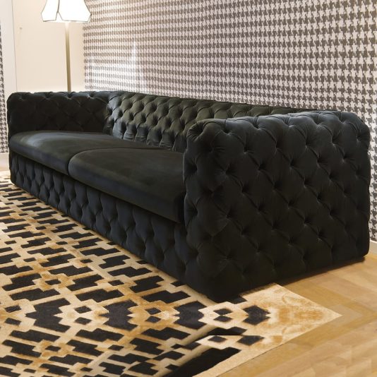 Luxurious Contemporary Button Upholstered Velvet Sofa