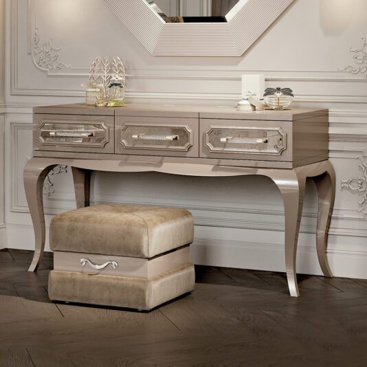 Luxury High End Modern Lacquered Dressing Table