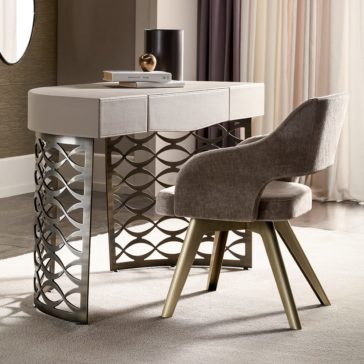 Luxury Italian Designer Bronze Frame Desk Luxury Italian Designer Bronze Frame Desk