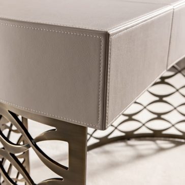Luxury Italian Designer Bronze Frame Desk Luxury Italian Designer Bronze Frame Desk