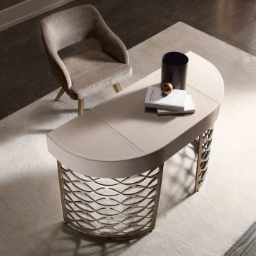 Luxury Italian Designer Bronze Frame Desk Luxury Italian Designer Bronze Frame Desk